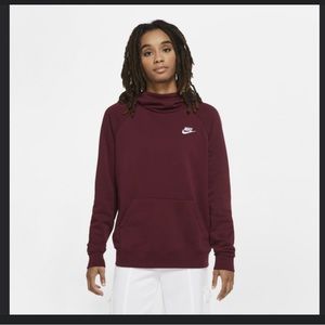 Nike Sportswear Essential Women’s funnel neck fleece pullover and fleece pants